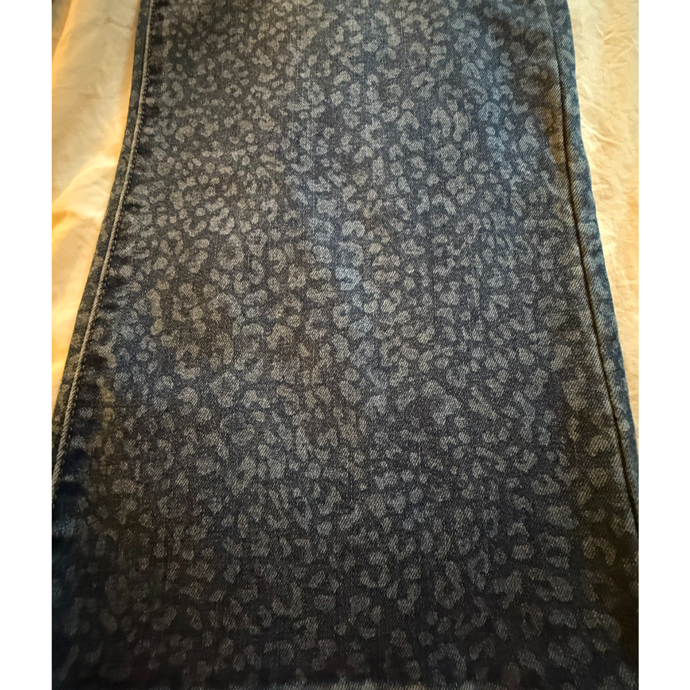Curve Appeal Jeans Womens Size 4 High Rise Wide Leg Leopard Print Cotton NWT - Picture 7 of 15